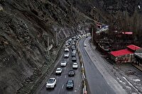 آخرین وضعیت جوی ترافیکی محورهای شمالی/ محور چالوس و آزادراه تهران - شمال یکطرفه شد